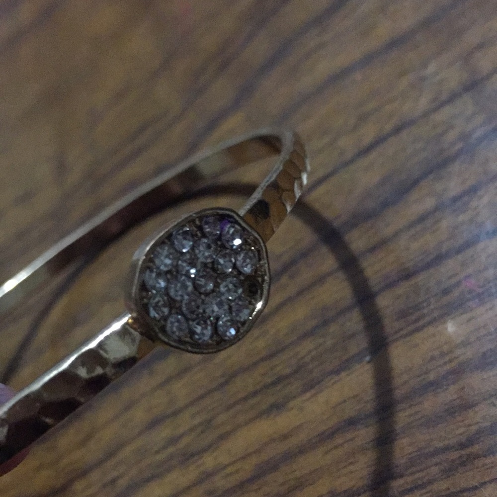 Bracelets - Picture 3 of 4